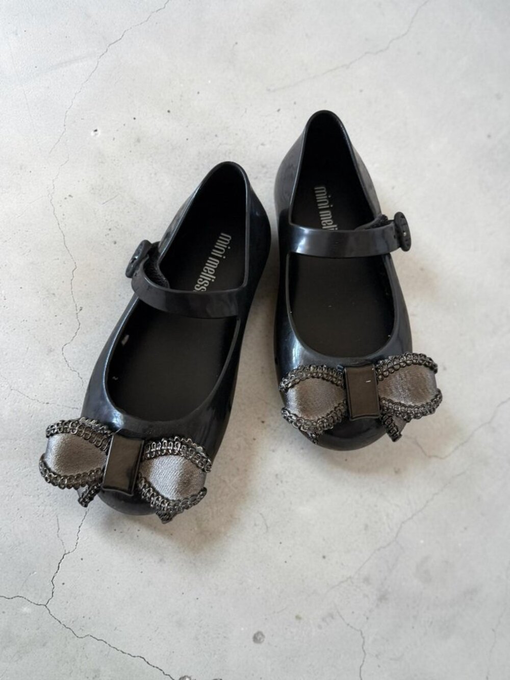 MINI MELISSA Silver Black Bow Mary Janes Flats Size 8